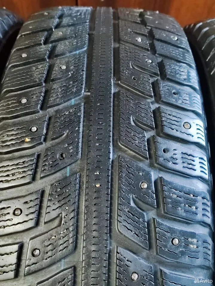 Kumho I'Zen KW22 235/65 R17 108T, фото 3