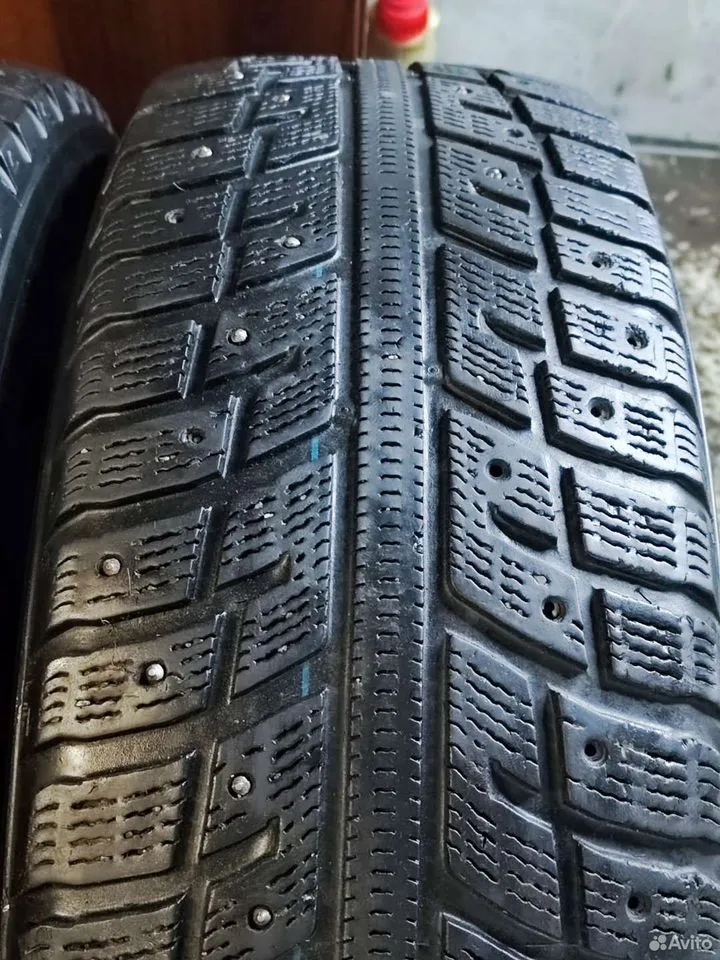 Kumho I'Zen KW22 235/65 R17 108T, фото 5