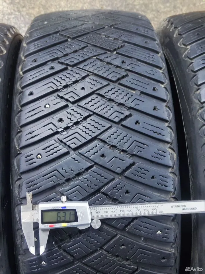 Goodyear Ultragrip Ice Arctic 215/55 R16 97T, фото 2