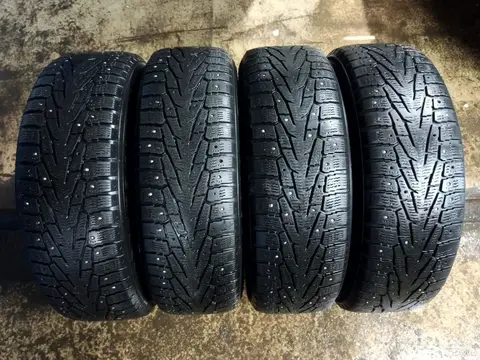 Nokian Tyres Hakkapeliitta 7 SUV 215/70 R16 100T