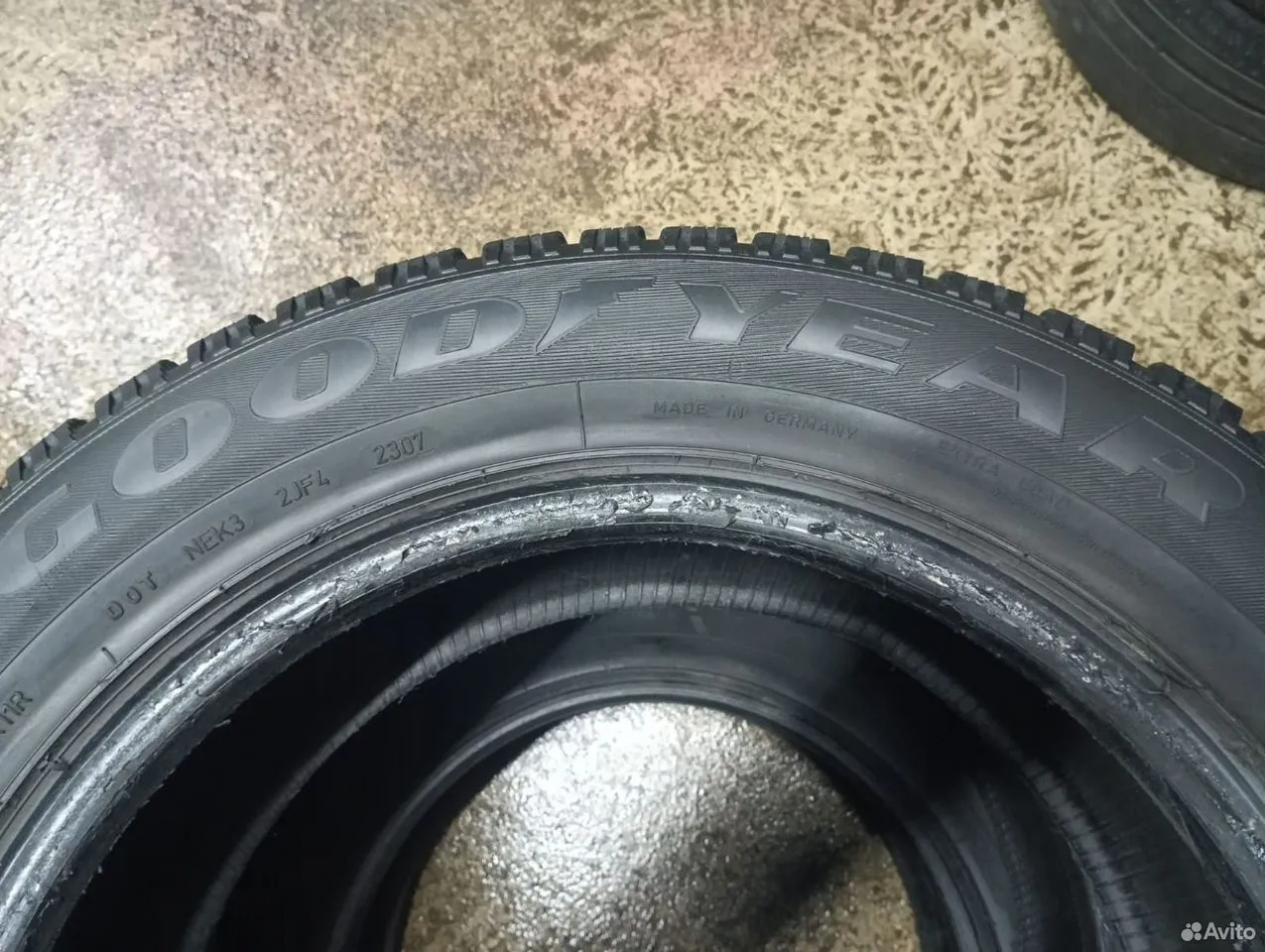 Goodyear UltraGrip 500 SUV 235/60 R18 107T, фото 6