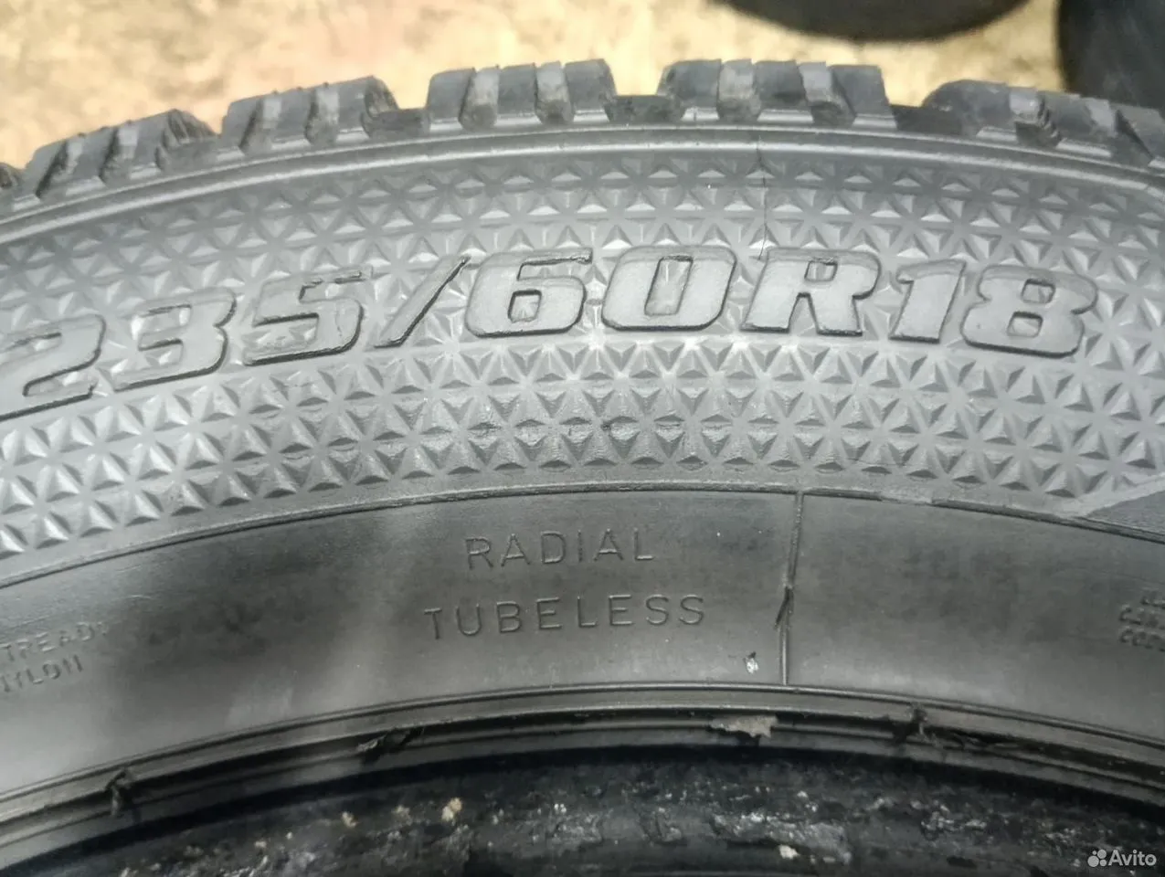 Goodyear UltraGrip 500 SUV 235/60 R18 107T, фото 8