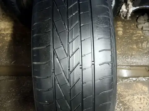 Goodyear Excellence 235/60 R18 103W