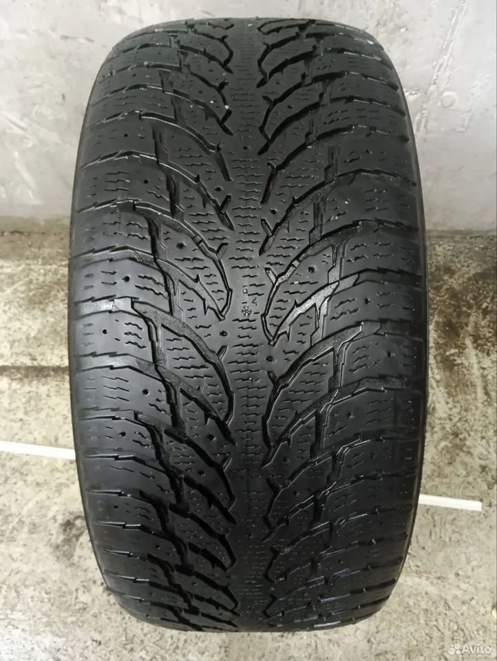 Nokian Tyres Hakkapeliitta 9 SUV 275/40 R20 106T, фото 1