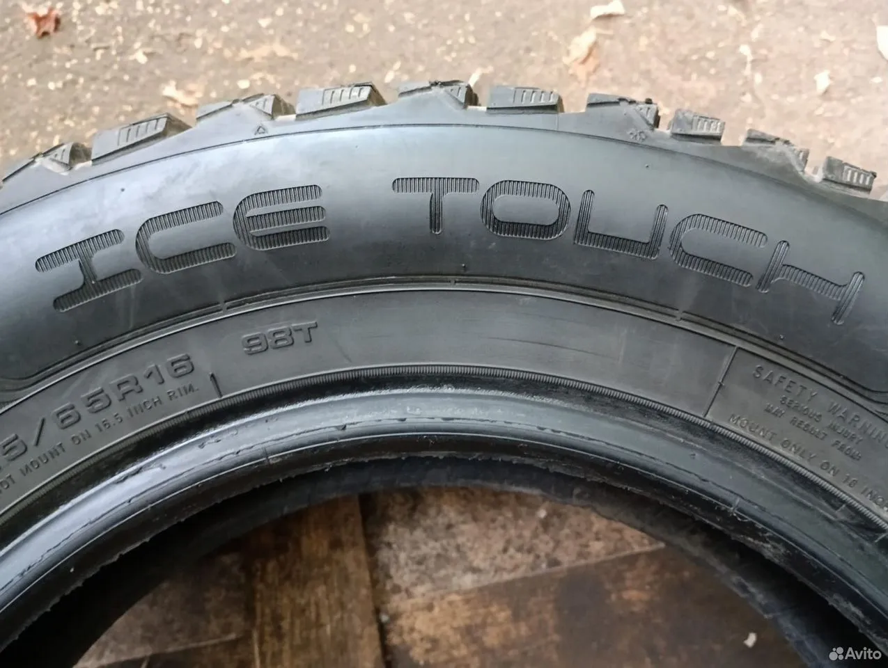 Dunlop Ice Touch 215/65 R16 98T, фото 4