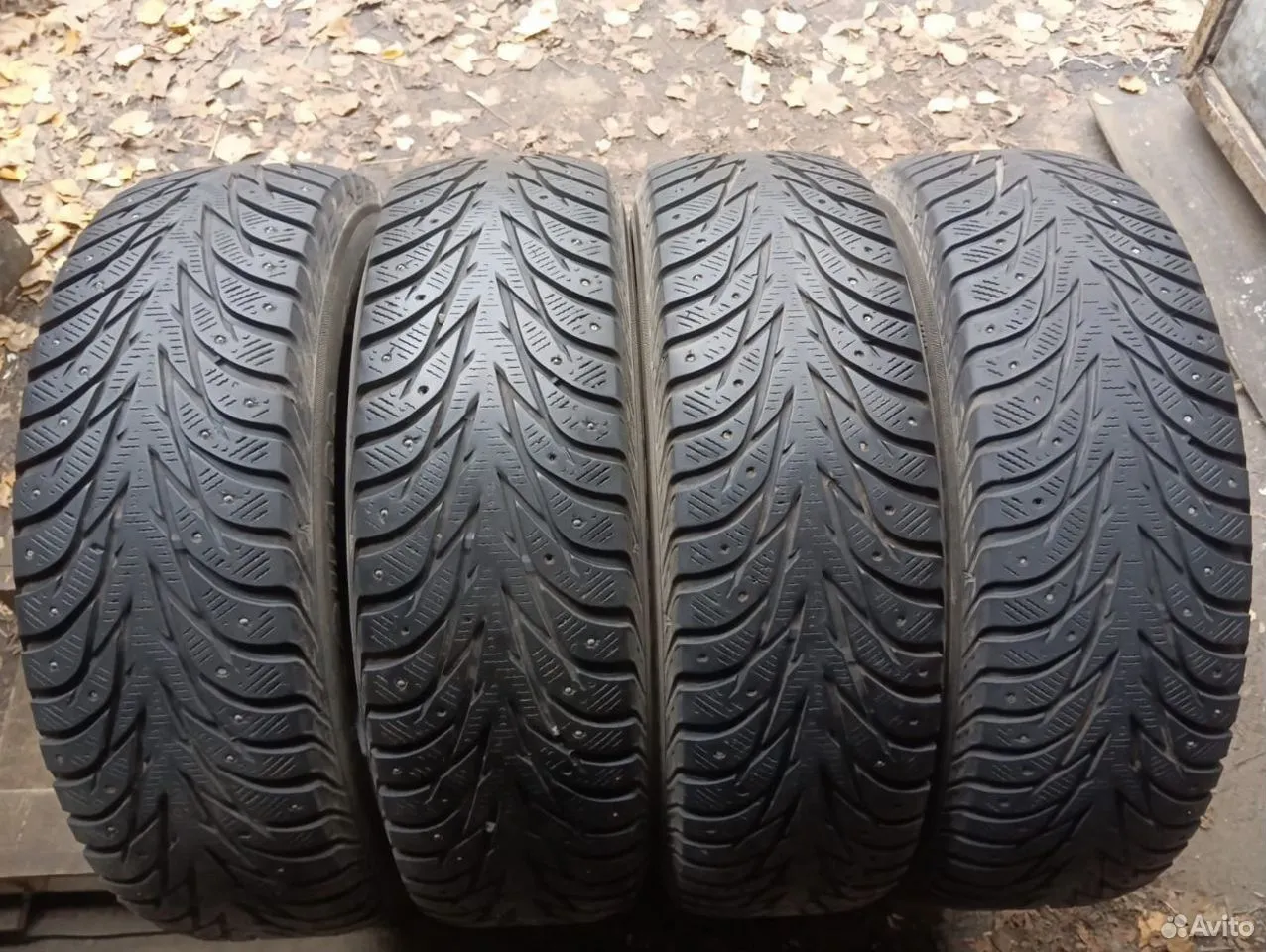 Yokohama Ice Guard Stud IG35 215/70 R16 100T, фото 1