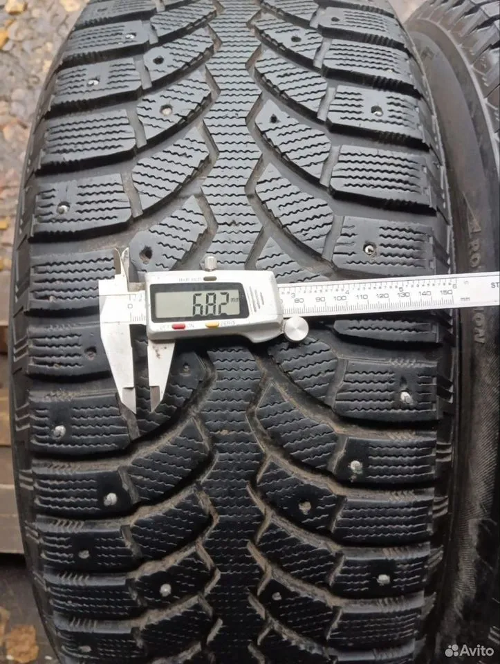 Bridgestone Blizzak Spike-01 235/55 R17 103T, фото 2