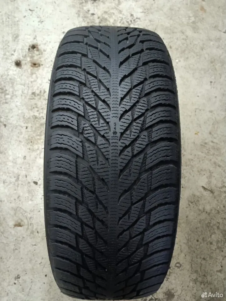 Nokian Tyres Hakkapeliitta R3 265/65 R17 116R, фото 1