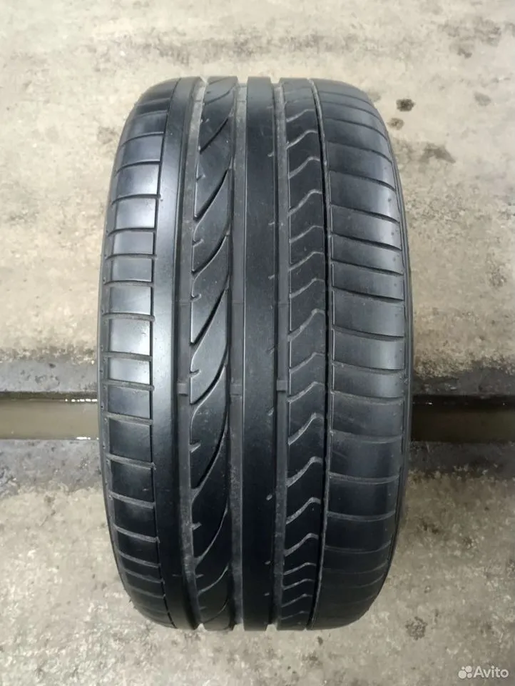 Bridgestone Potenza RE 050A l 245/40 R18 93Y, фото 1
