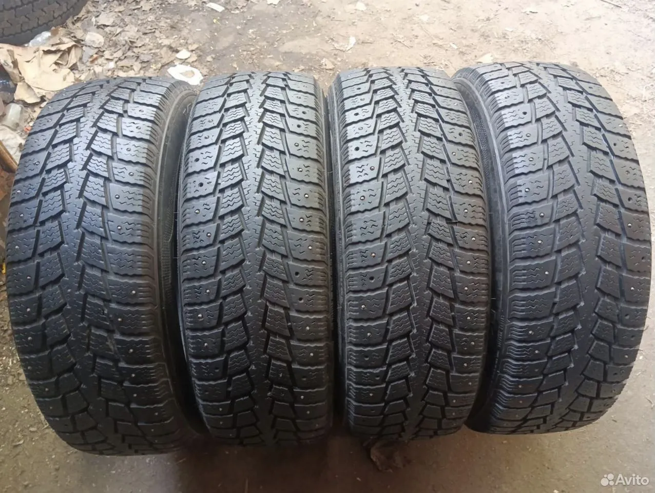 Kumho Power Grip KC11 235/65 R17 108Q, фото 1
