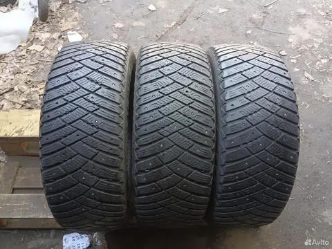 Goodyear Ultragrip Ice Arctic 205/55 R16 94T