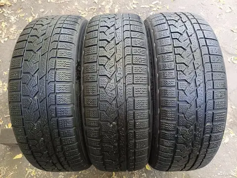 Kumho I'Zen RV Asymmetric 225/60 R17 99H