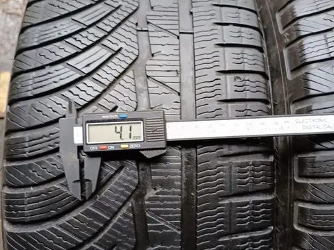 MICHELIN Pilot Alpin PA4 225/55 R17 97H
