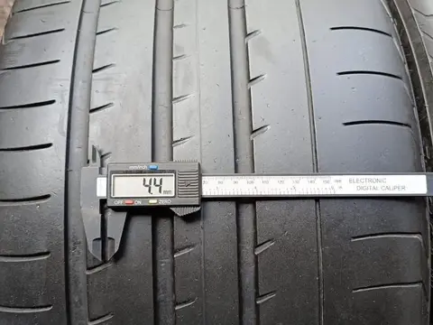 Yokohama Advan Sport V105 315/30 R22 107Y
