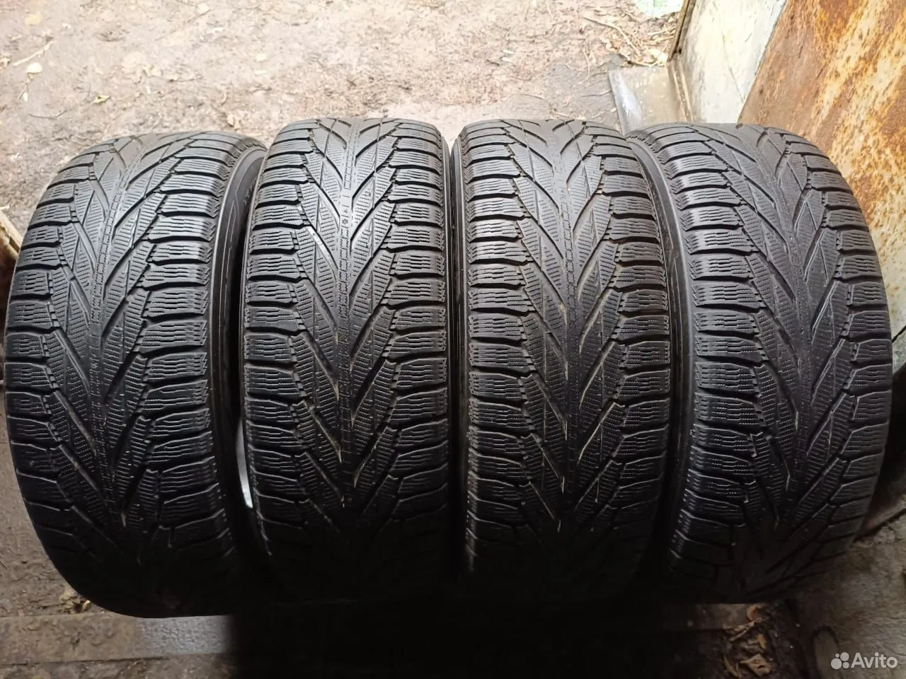 Nokian Tyres Hakkapeliitta R2 SUV 265/60 R18 114R, фото 1