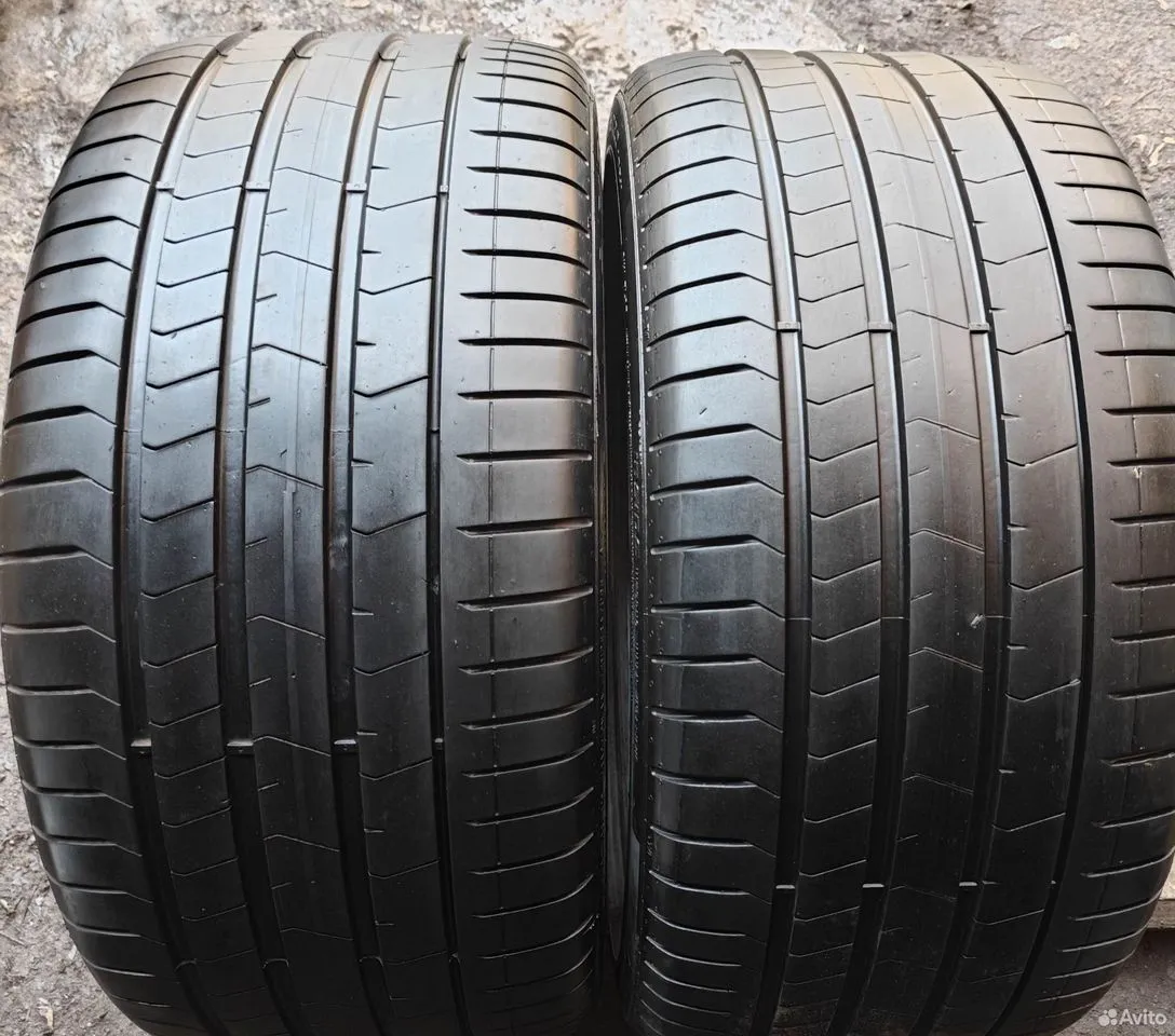 Pirelli P Zero PZ4 275/35 R20 102Y, фото 1