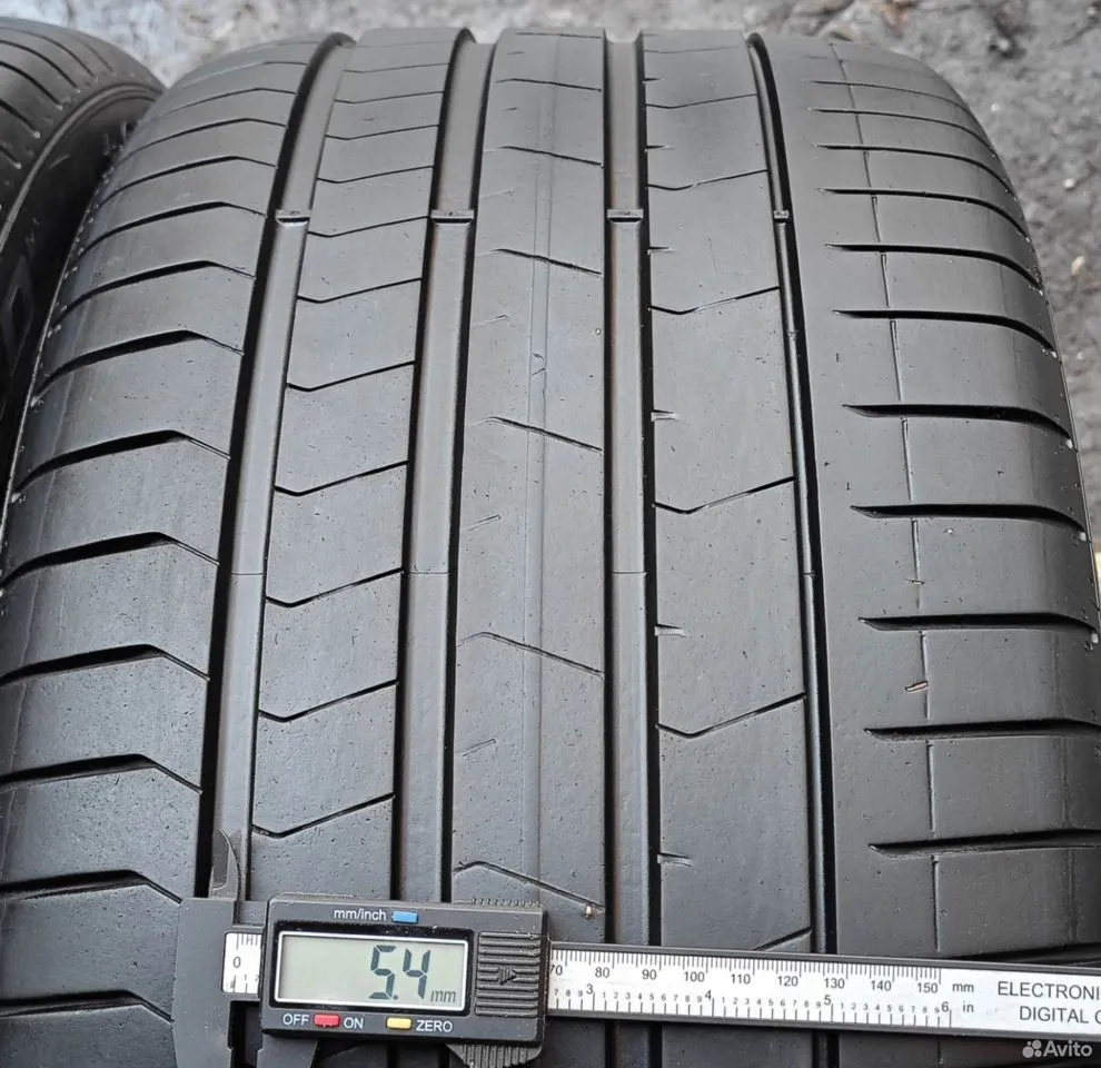 Pirelli P Zero PZ4 275/35 R20 102Y, фото 3