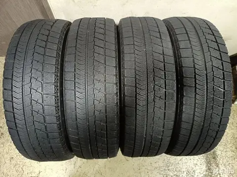 Bridgestone Blizzak VRX 185/65 R15 88S