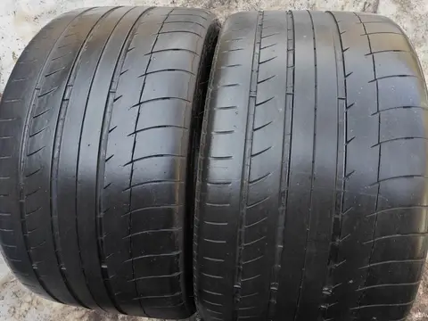 MICHELIN Pilot Sport PS2 305/30 R19 102ZR