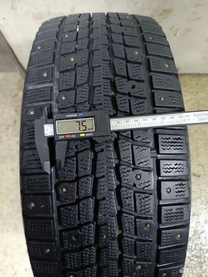 Dunlop SP Winter Ice 01 205/55 R16 94T, фото 1