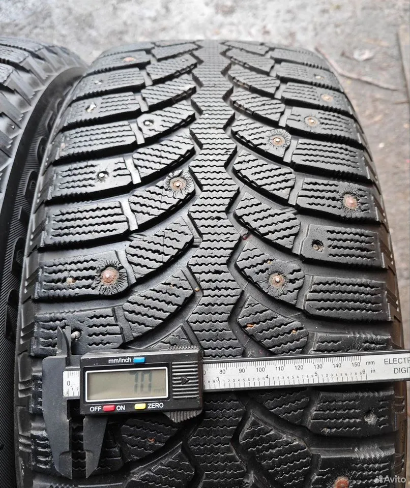 Bridgestone Blizzak Spike-01 235/55 R17 103T, фото 2