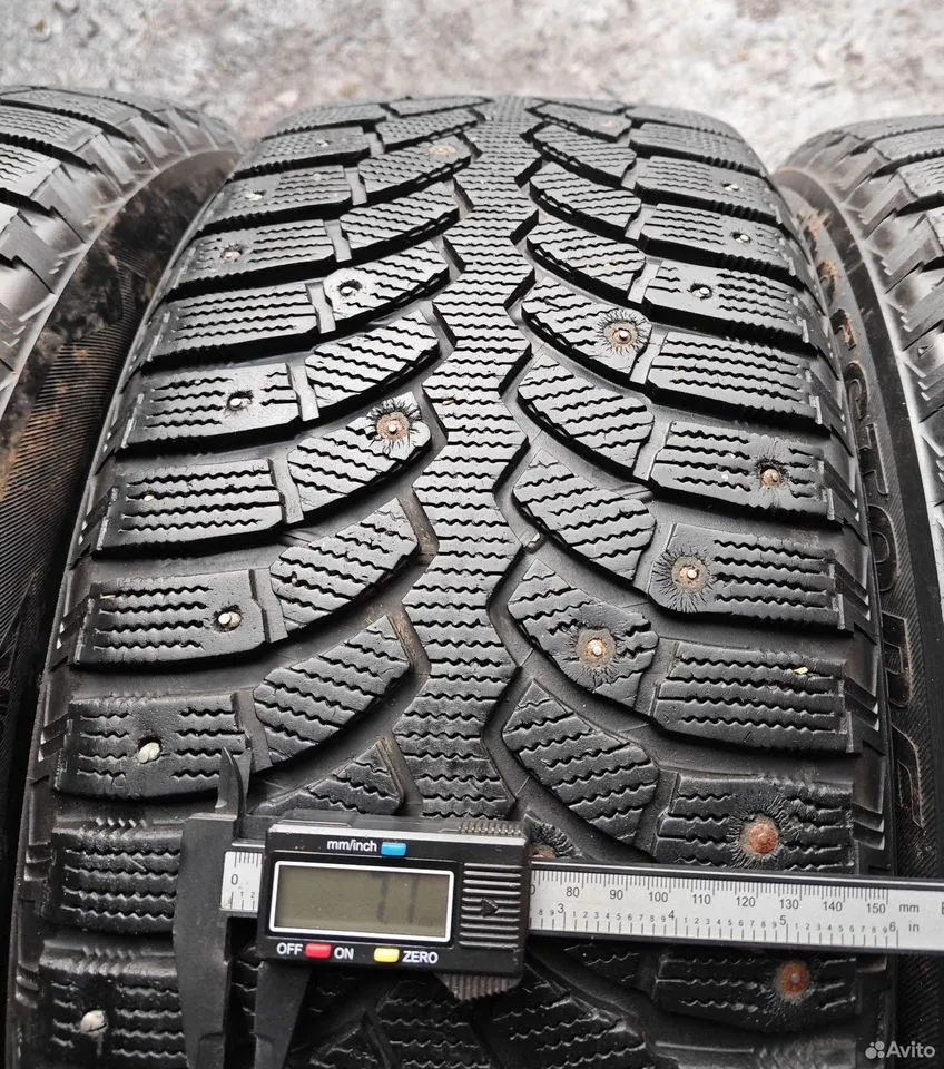 Bridgestone Blizzak Spike-01 235/55 R17 103T, фото 3