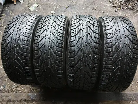 Tigar SUV Ice 225/60 R17 103T