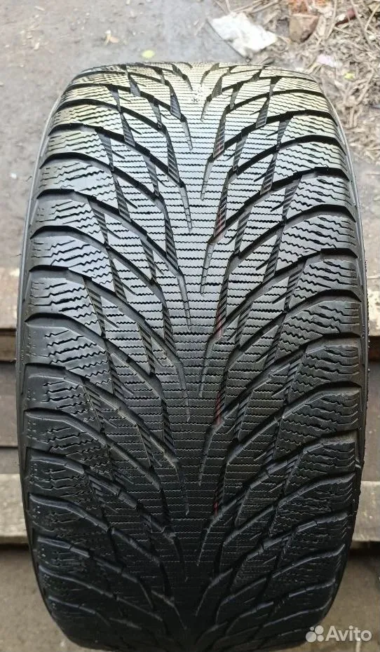 Nokian Tyres Hakkapeliitta R2 255/35 R19 96R, фото 1