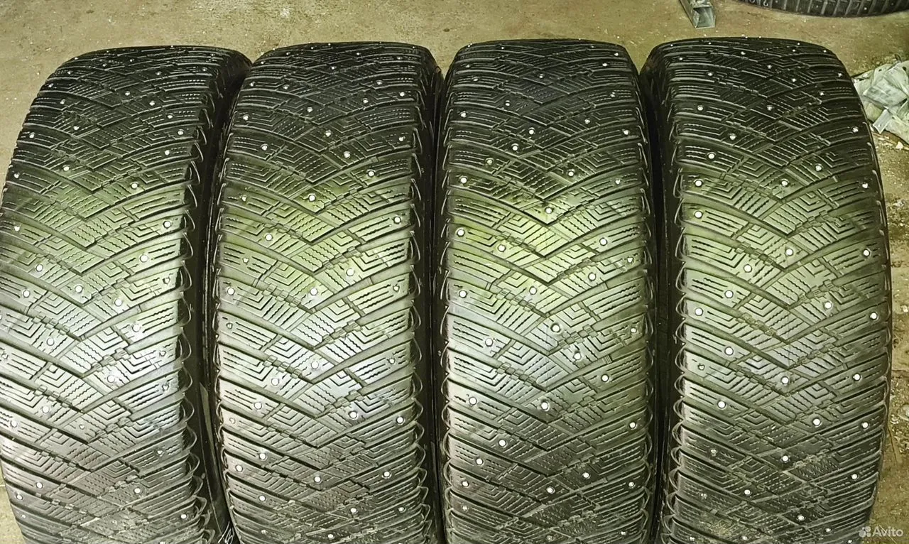 Goodyear UltraGrip Ice Arctic SUV 255/55 R19 111T, фото 1