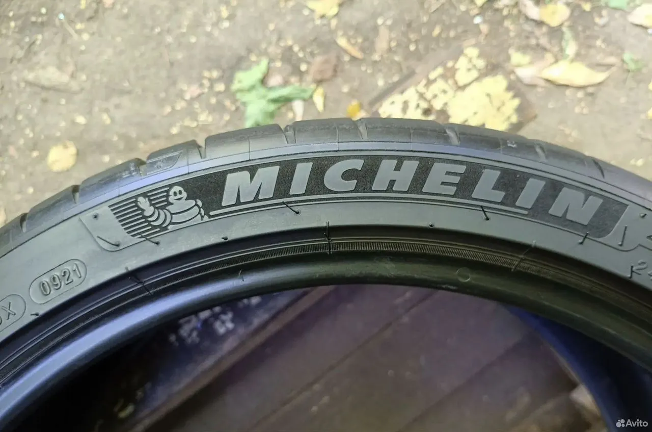 MICHELIN Pilot Sport 4 S 245/35 R19 93Y, фото 4