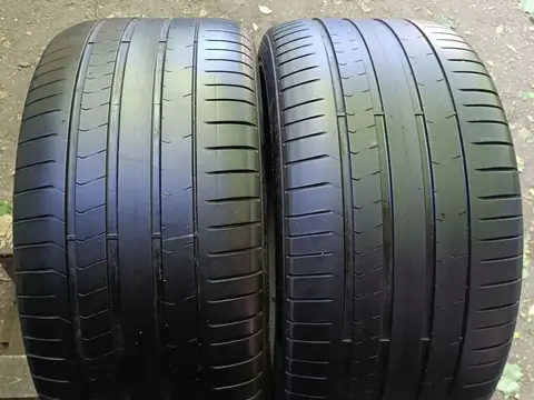 Pirelli P Zero PZ4 315/35 R21 111Y