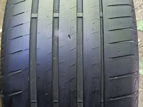 Bridgestone Potenza Sport 295/35 R21 107Y