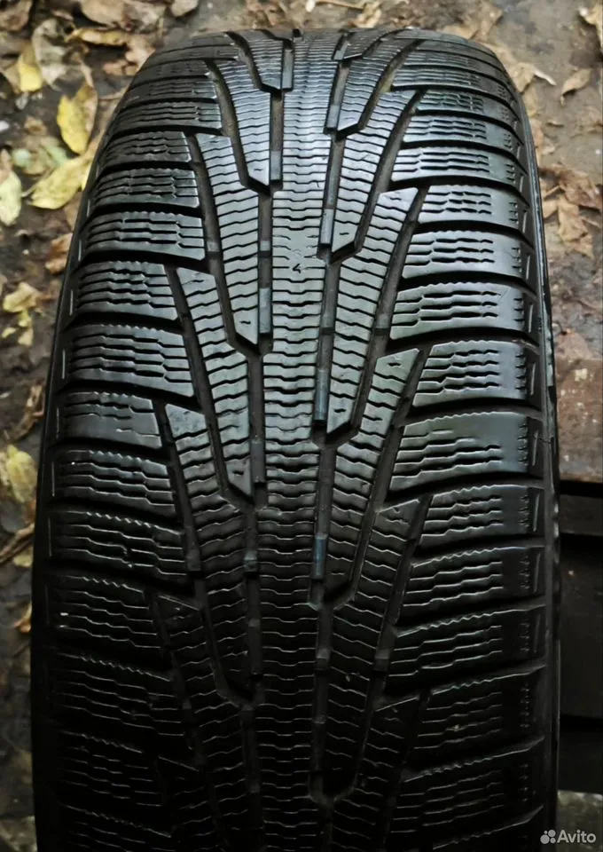 Nokian Tyres Hakkapeliitta R 225/55 R17 101R, фото 1