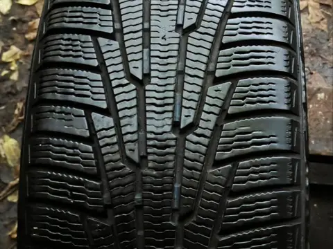 Nokian Tyres Hakkapeliitta R 225/55 R17 101R