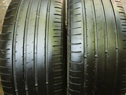 Kumho Ecsta HS51 235/45 R17 97W