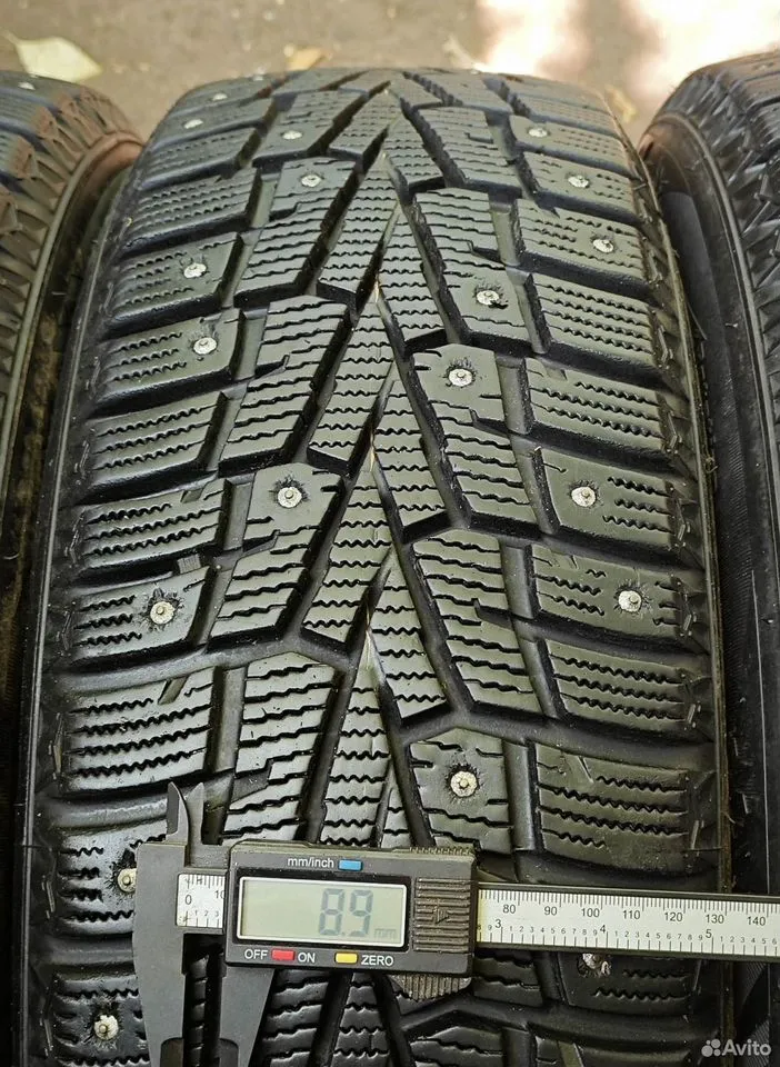 Roadstone Winguard WinSpike 205/60 R16 92T, фото 2