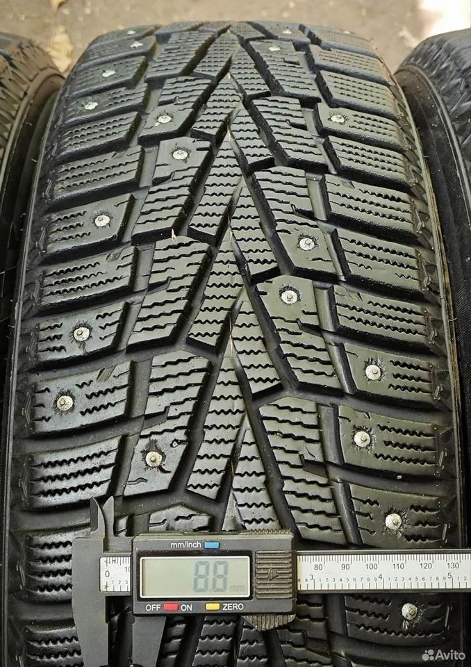 Roadstone Winguard WinSpike 205/60 R16 92T, фото 4