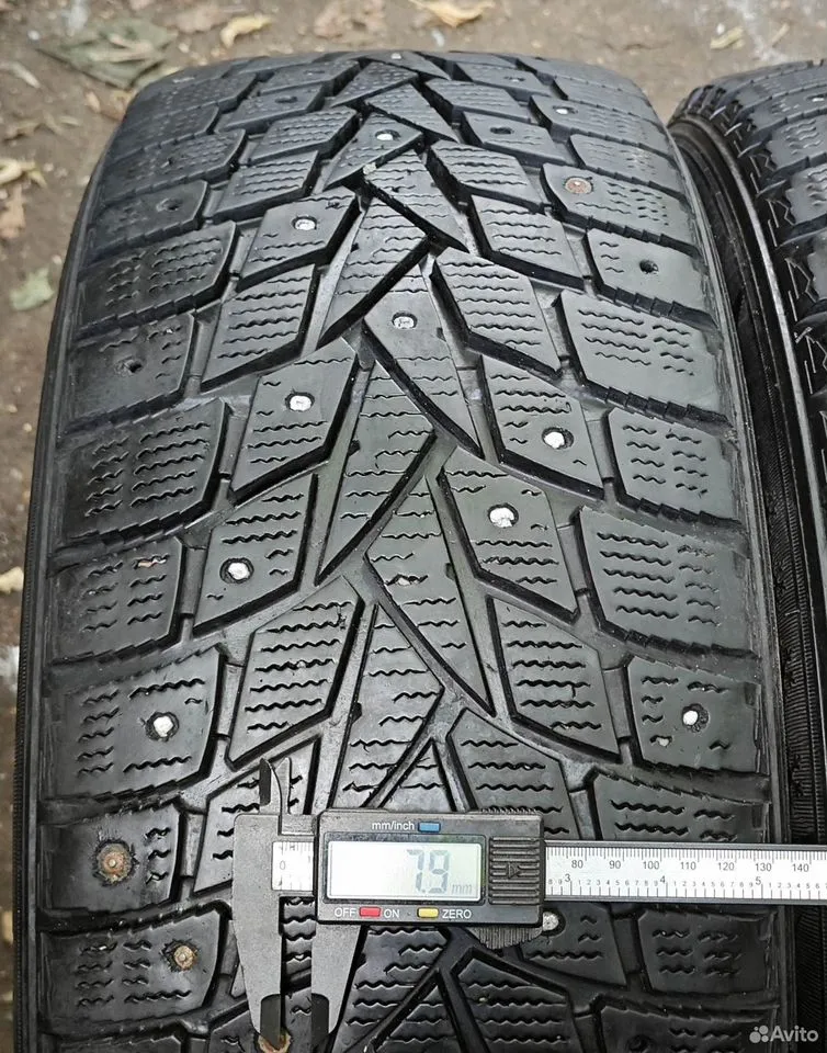 Dunlop SP Winter Ice 02 225/50 R17 98T, фото 2