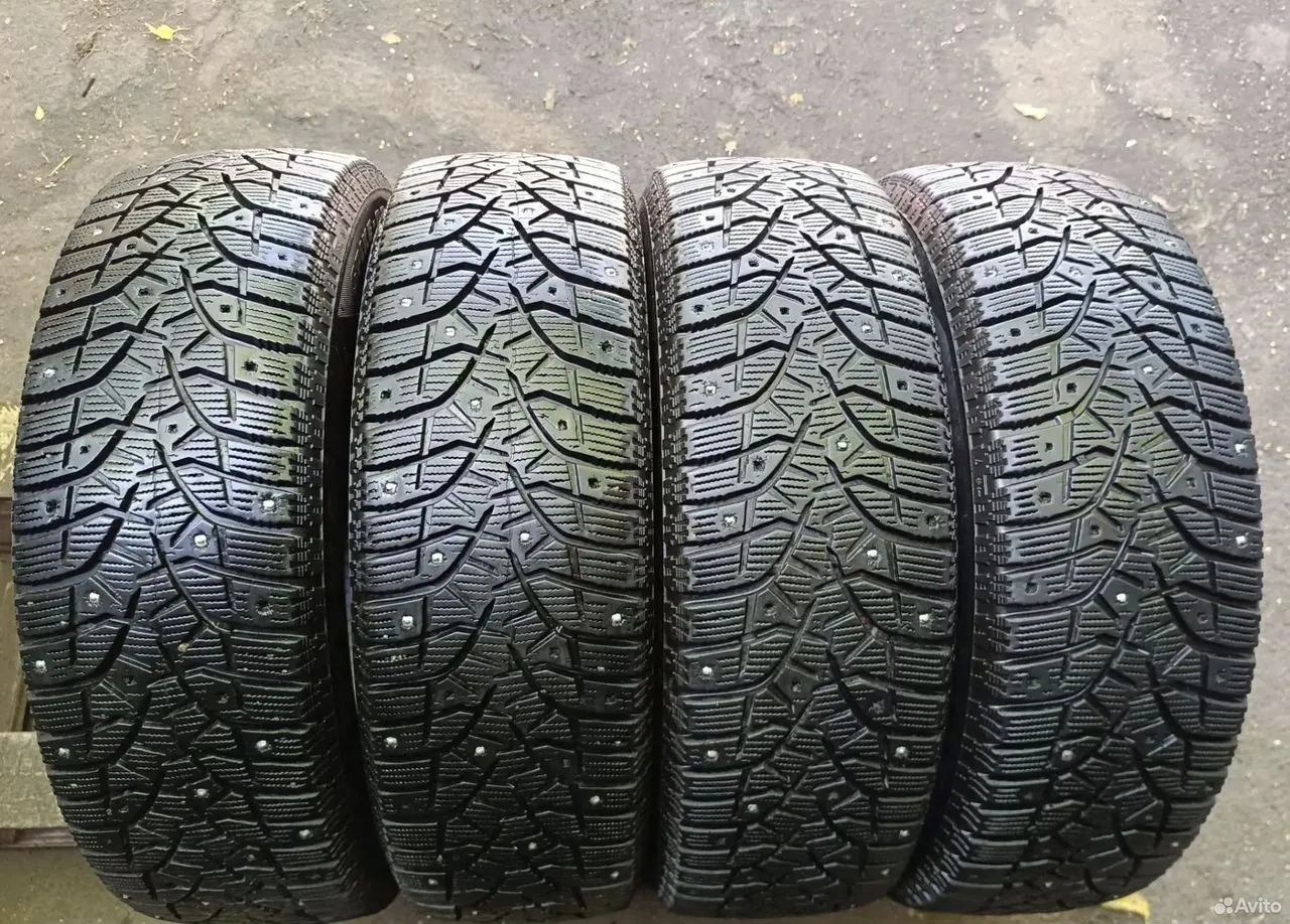 Bridgestone Blizzak Spike-02 185/65 R15 88T, фото 1