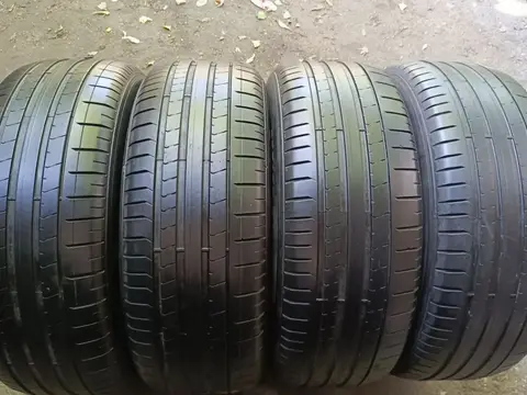 Pirelli P Zero PZ4 255/55 R19 107W