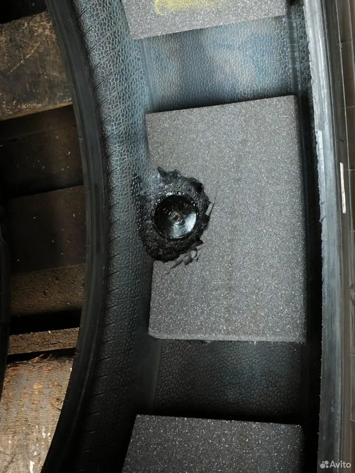 Pirelli P Zero PZ4 265/35 R21 101Y, фото 10