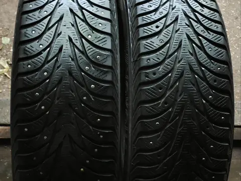 Yokohama Ice Guard Stud IG35 215/60 R16 102T