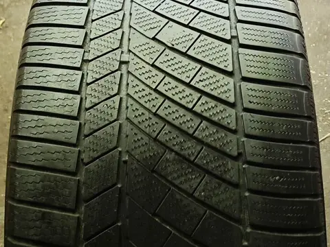 Continental ContiWinterContact TS 830 P 305/40 R20 112V