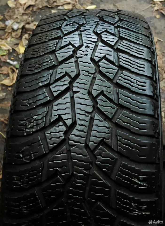 Nokian Tyres Hakkapeliitta CR4 215/60 R17 109R, фото 1