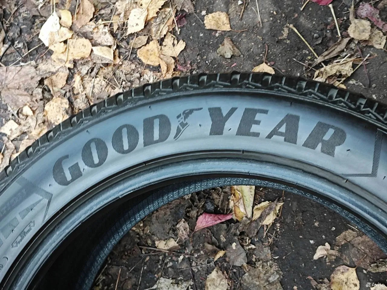 Goodyear UltraGrip 8 Performance 285/45 R20 112V, фото 4