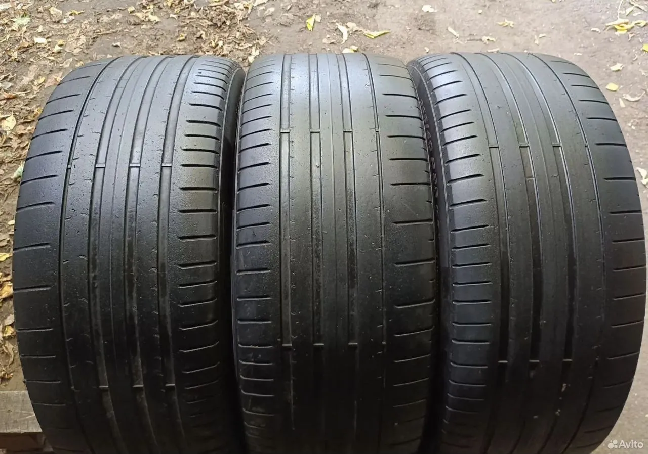 Pirelli P Zero PZ4 265/40 R22 106V, фото 1