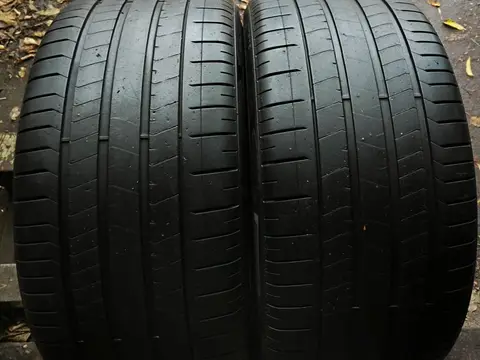Pirelli P Zero PZ4 325/30 R23 109Y