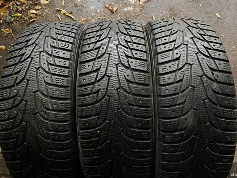 Hankook Winter I'Pike RS W419 215/55 R17 98T