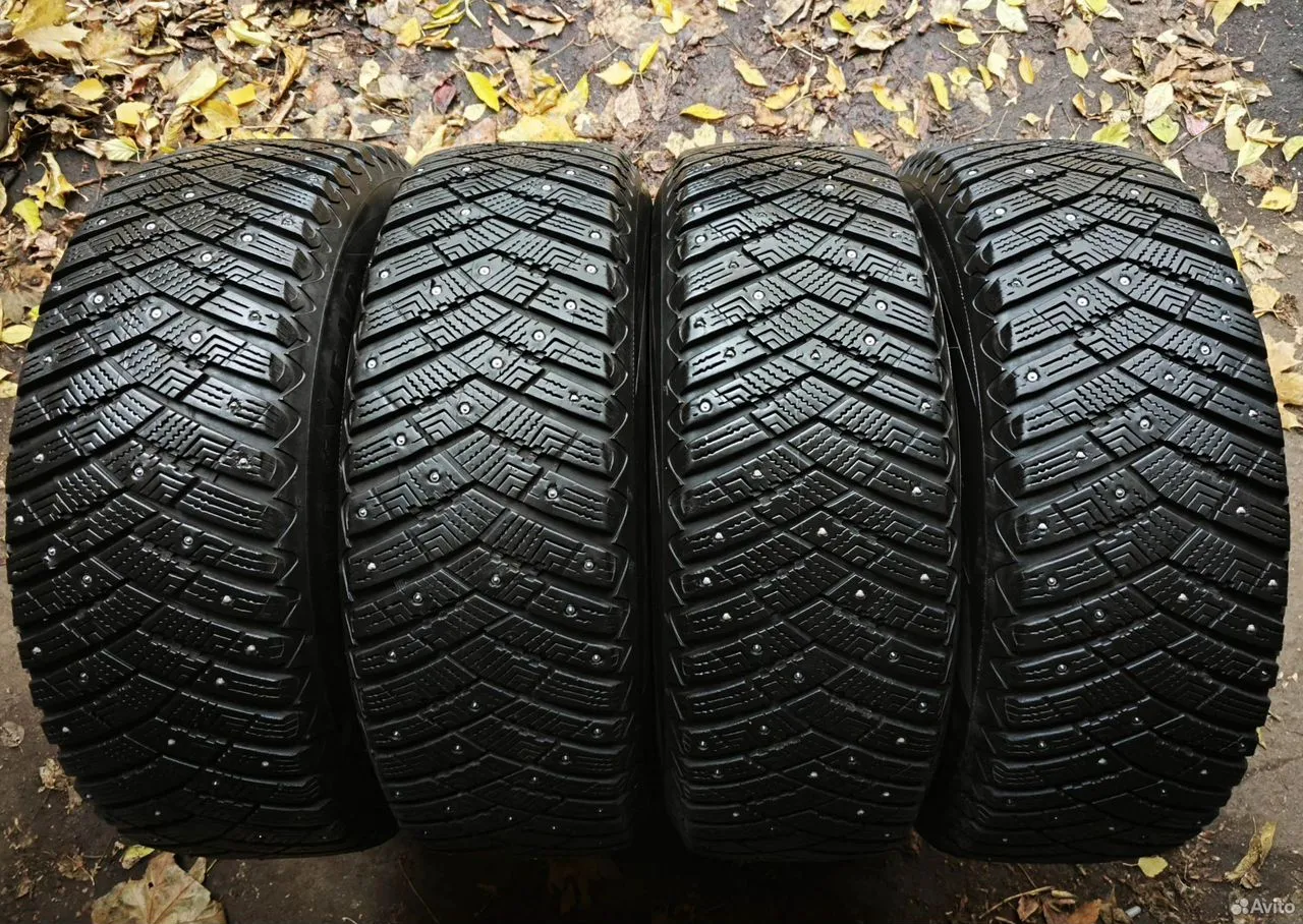 Goodyear UltraGrip Ice Arctic SUV 225/65 R17 102T, фото 1