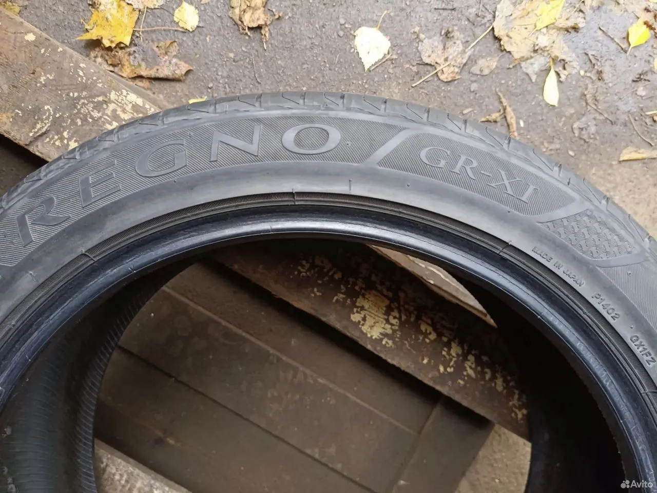 Bridgestone Regno GR-XI 245/45 R19 98W, фото 3